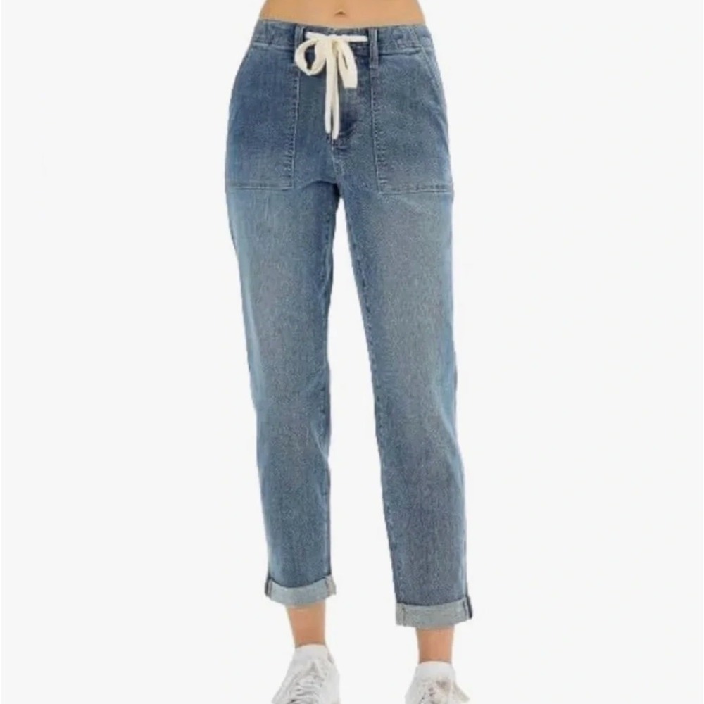 Judy Blue Toes in the Sand Pull On Jogger Jeans Size 28